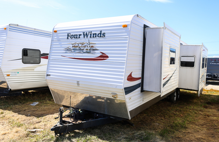 2009 DUTCHMEN FOUR WINDS 31L