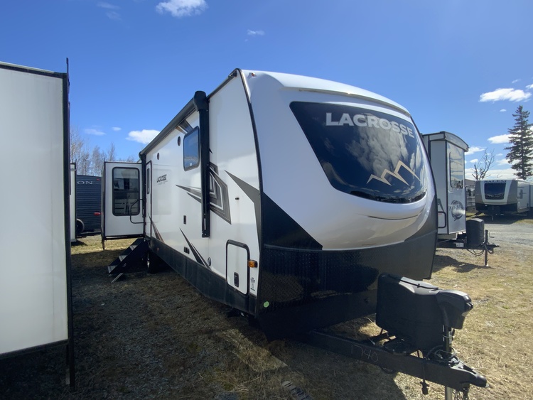 2023 FOREST RIVER LACROSSE LUXURY LITE 3411RK