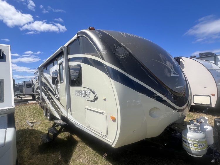 2011 KEYSTONE PREMIER ULTRA LITE 31BHPR
