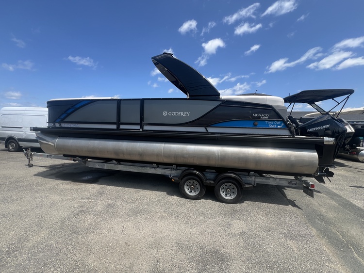 2020 GODFREY MONACO 255 SB - Black