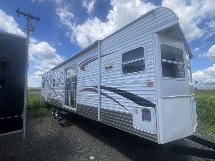 2009 HYLINE GEORGIAN BAY 38FKD