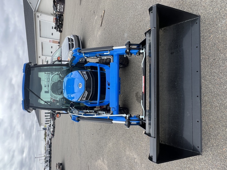 2025 LS MT226HE